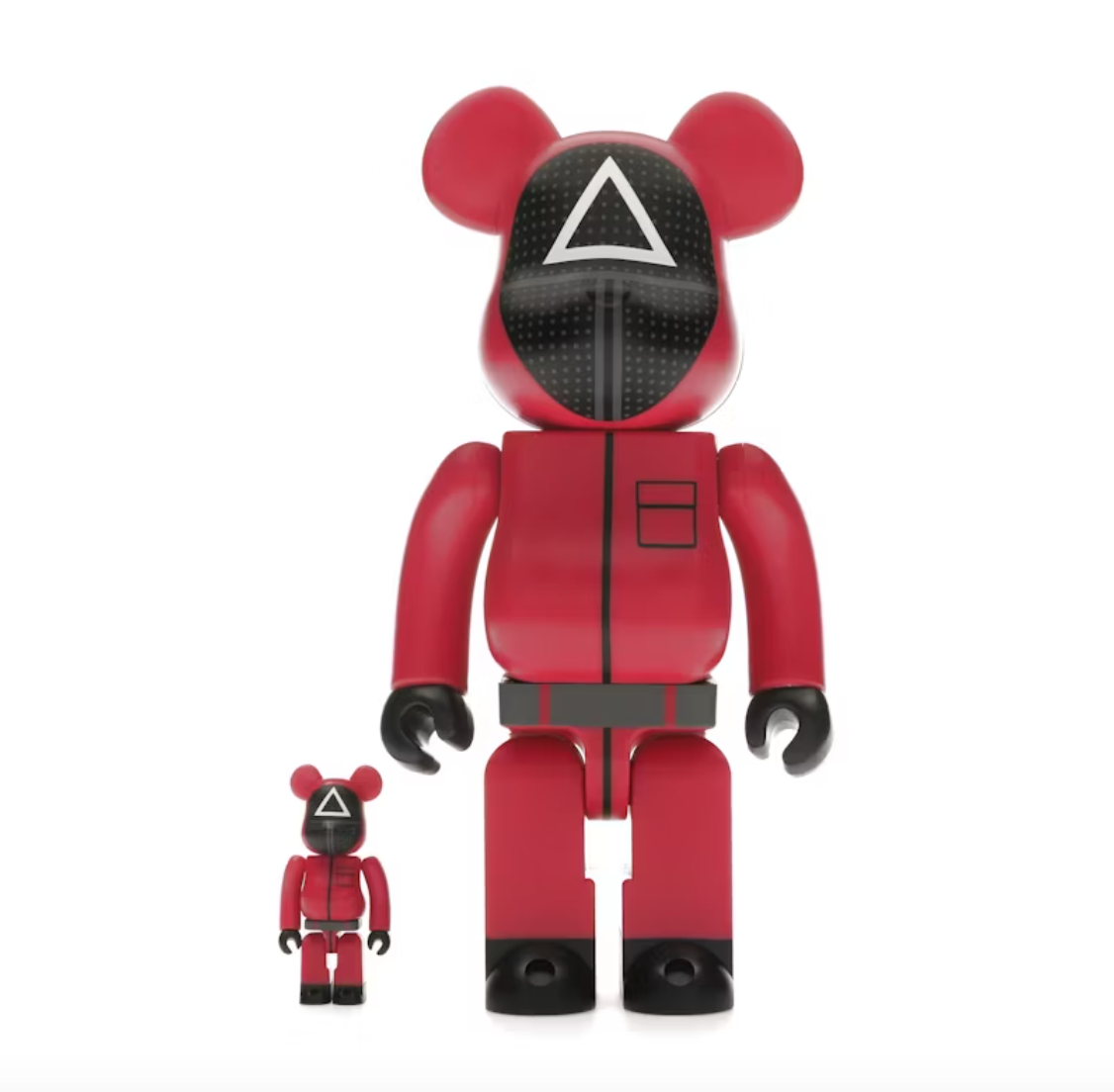 Bearbrick x Squid Game Guard Triangle Set 100% y 400%