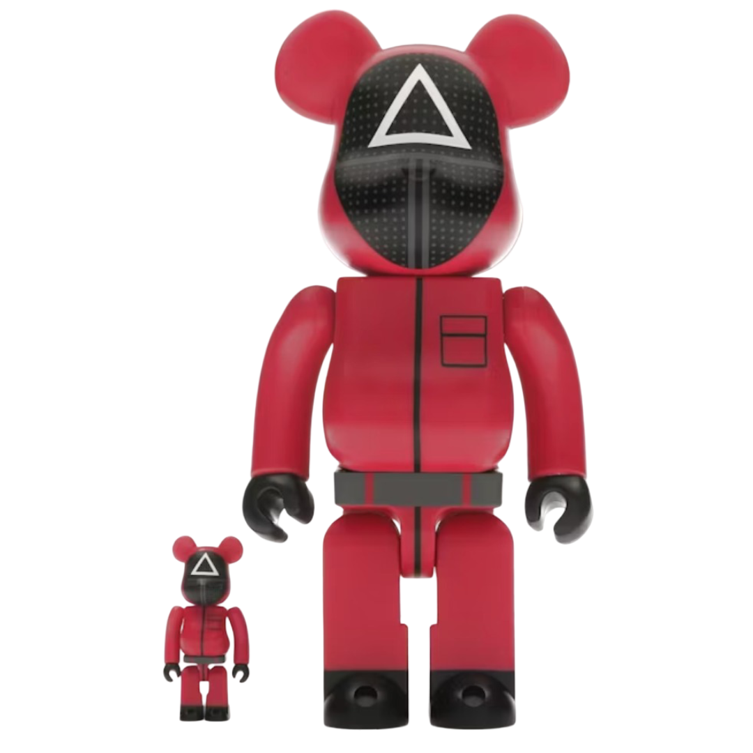 Bearbrick x Squid Game Guard Triangle Set 100% y 400%