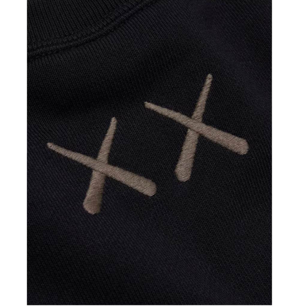Sudadera de manga larga para niños KAWS x Uniqlo (talla EE. UU.) Negra