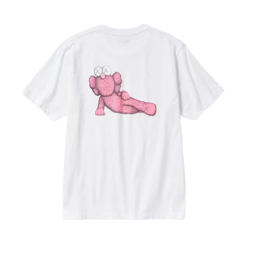 Camiseta gráfica de manga corta UT para niños de KAWS x Uniqlo (talla estadounidense), color blanco
