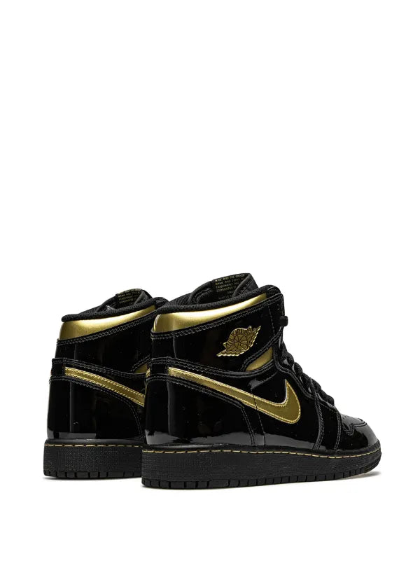 Air Jordan 1 Retro High "Black Metallic Gold" Pre-Loved