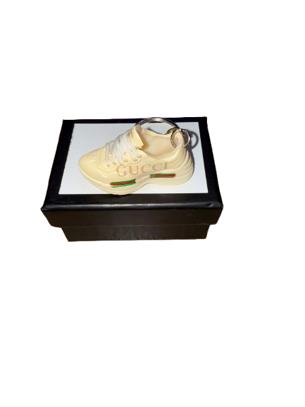 Llavero coleccionable de zapatillas